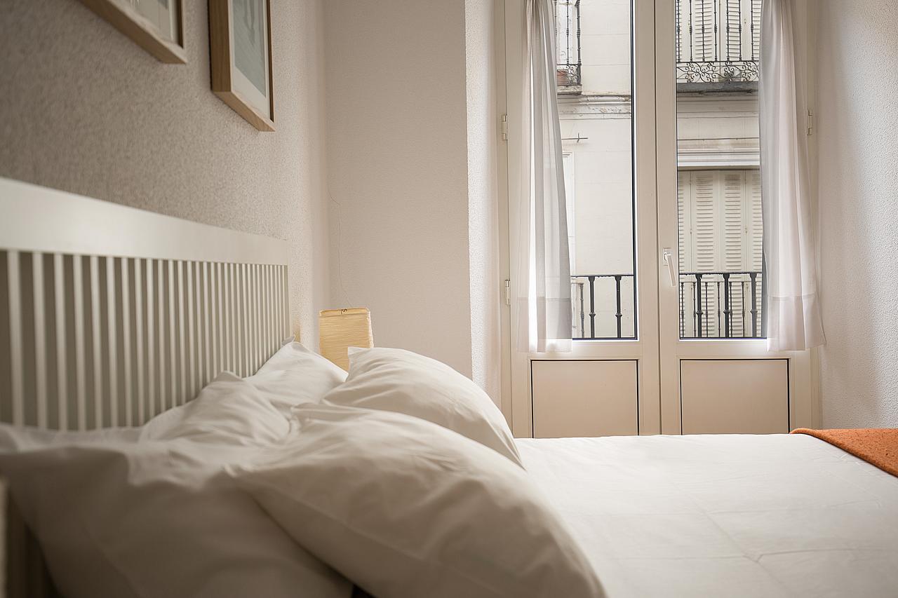 Apartamentos San Lorenzo 26 Madrid Exterior photo